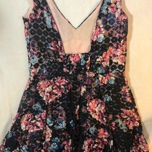 ✨ FLASH SALE! Betsey Johnson cocktail dress
